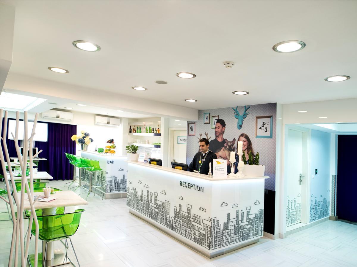 Ibis Styles Skopje Hotel Bagian luar foto